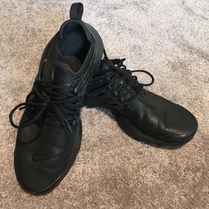 Nike Air Presto Premium Black Leather Wmn size 10